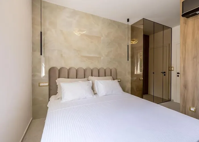 Hedonist * Сплит